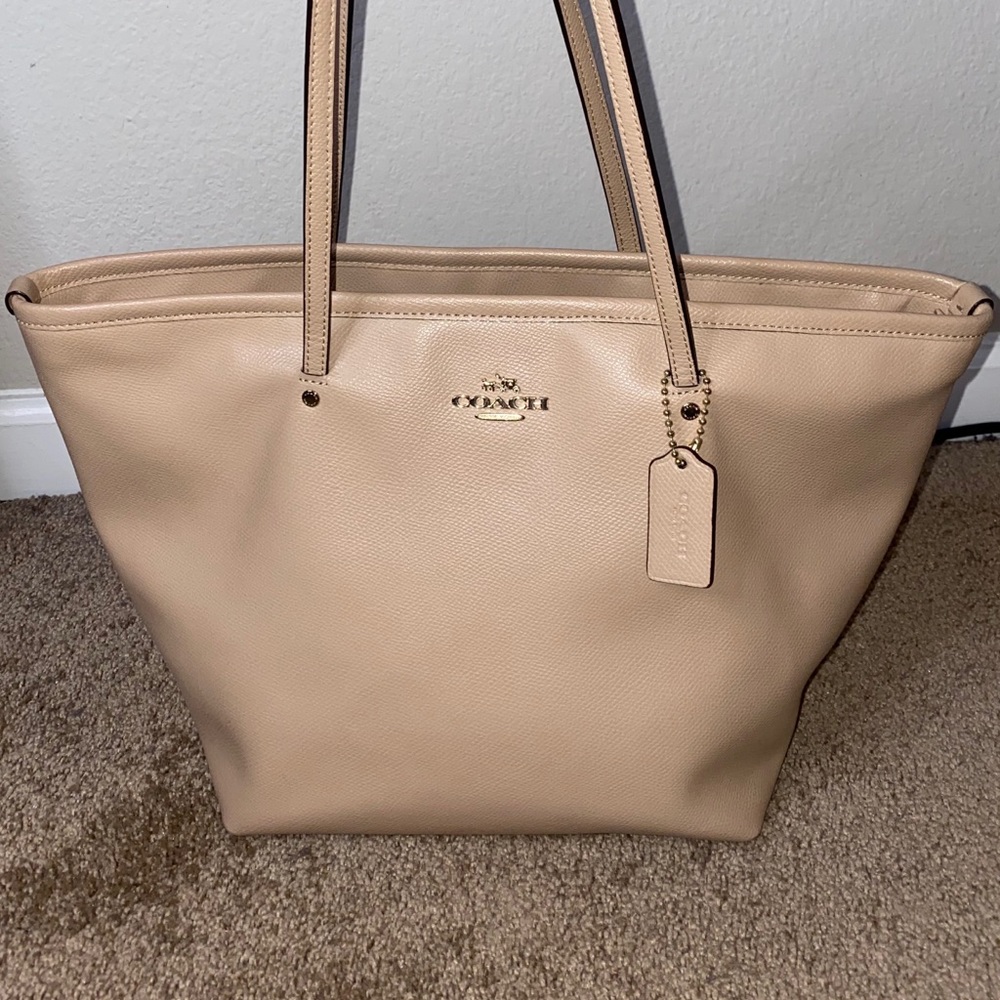 Coach tote bag